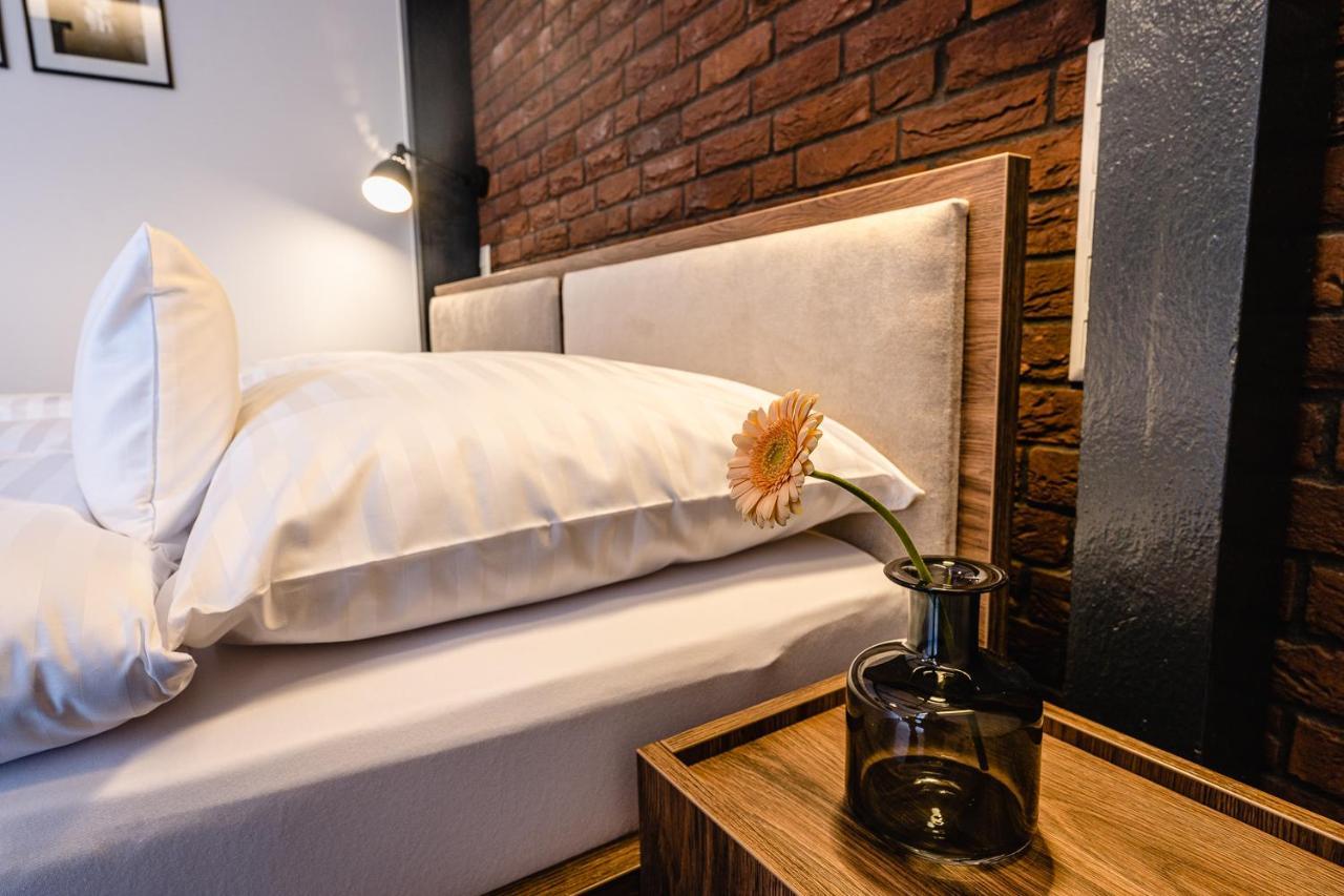 Garni Hotel Dock براتسيلافا المظهر الخارجي الصورة