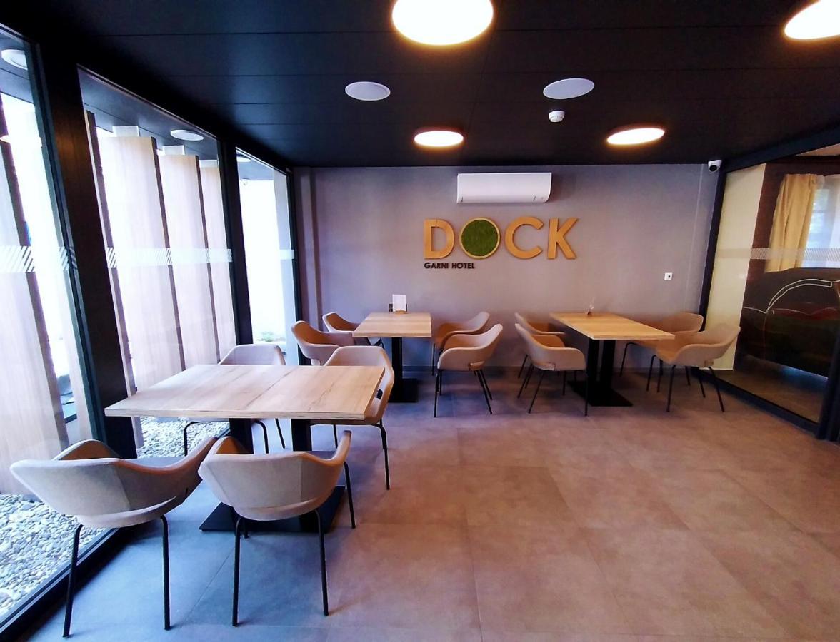 Garni Hotel Dock براتسيلافا المظهر الخارجي الصورة